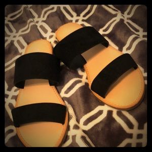 Size 7 Soda®️ sandals/flats